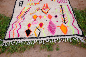 Berber Moroccan Costum rug - Moroccan Woolen carpet - New Azilal rug - Beni ouarain style - New Beni ouarain rug - fine berber rug