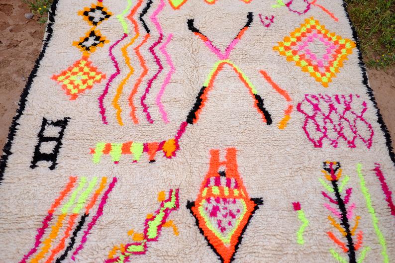 Berber Moroccan Costum rug - Moroccan Woolen carpet - New Azilal rug - Beni ouarain style - New Beni ouarain rug - fine berber rug